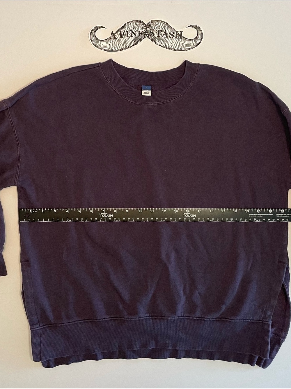Old Navy Women's Crewneck Sweatshirt in Plum